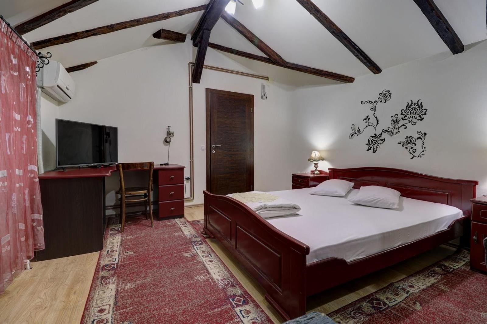 Hotel Perla Ldm Leskovac Лесковац Екстериор снимка