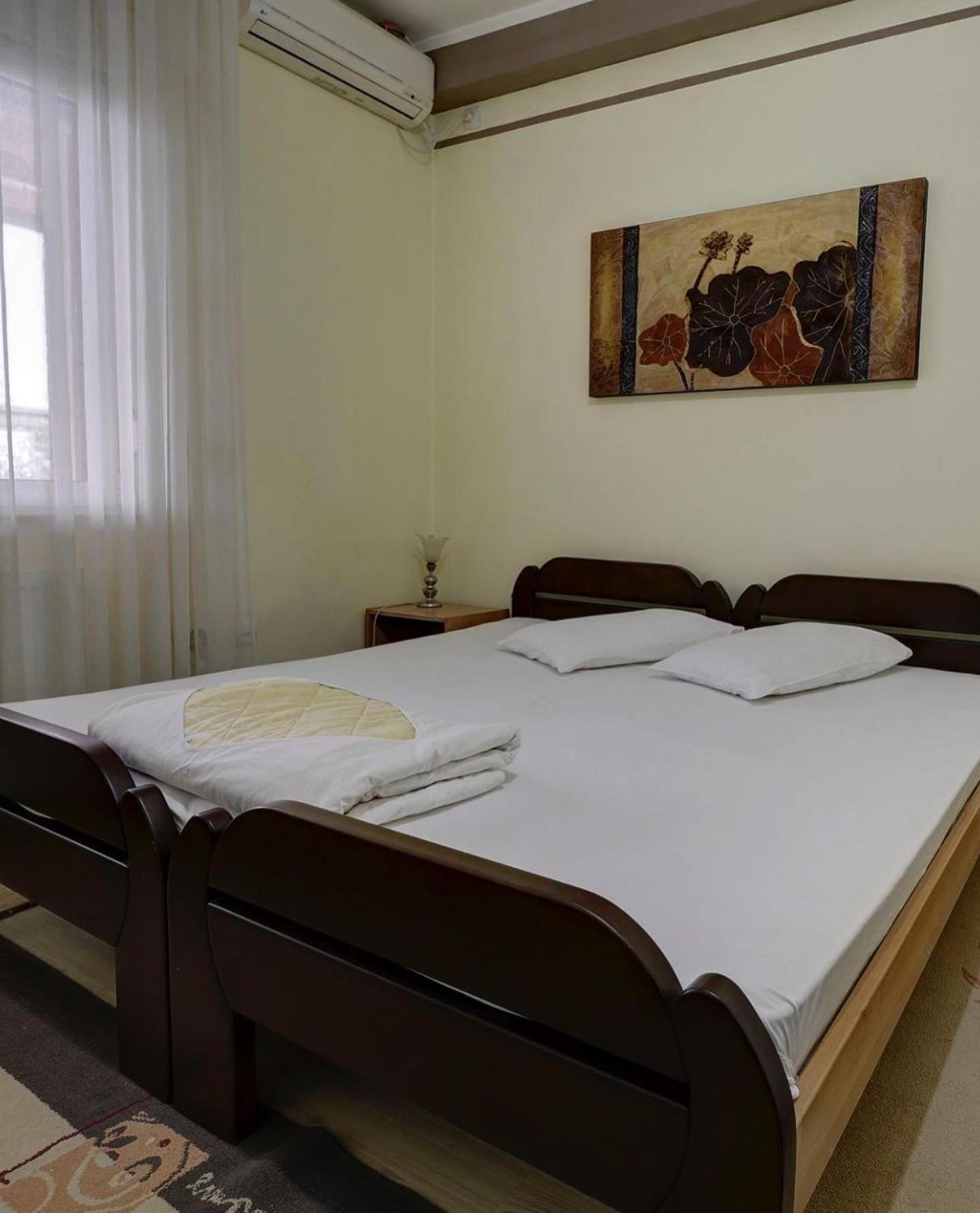 Hotel Perla Ldm Leskovac Лесковац Екстериор снимка