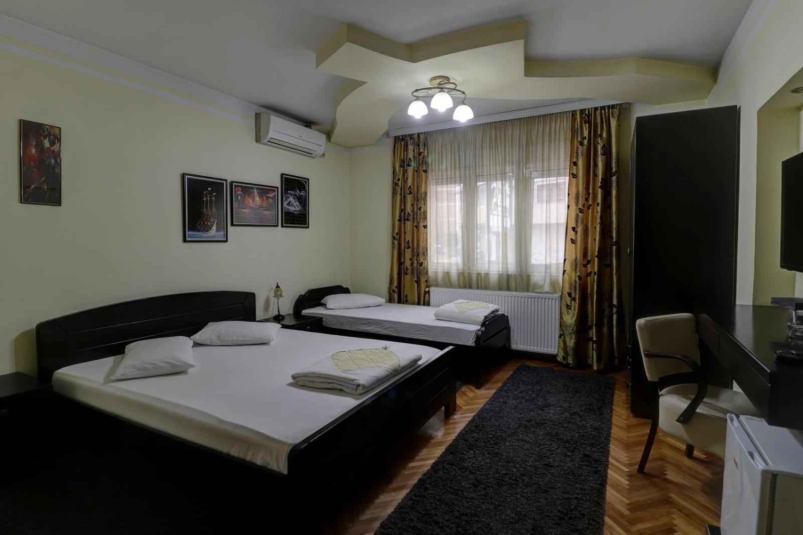 Hotel Perla Ldm Leskovac Лесковац Екстериор снимка