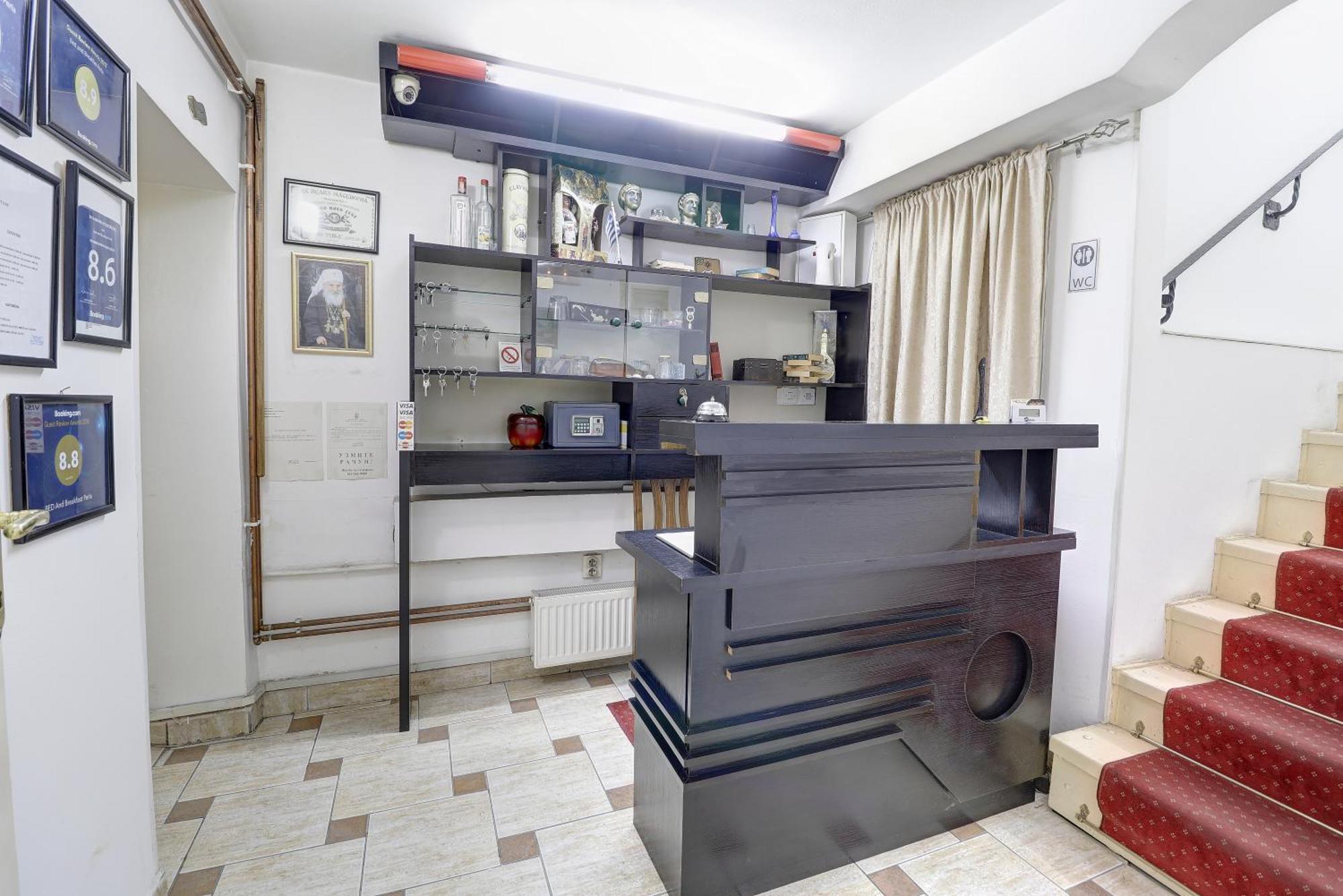 Hotel Perla Ldm Leskovac Лесковац Екстериор снимка