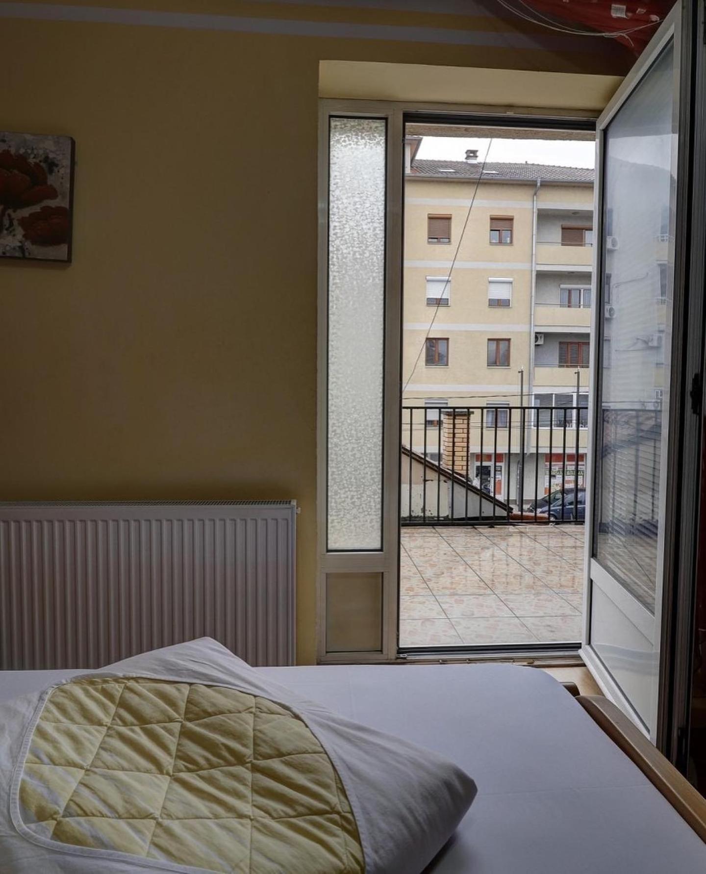 Hotel Perla Ldm Leskovac Лесковац Стая снимка